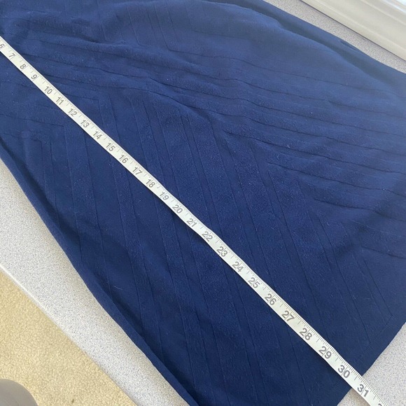 WHBM Sz Medium Textured Knit Sleeveless Sweater Tunic Side Slits Blue Geometric - Picture 11 of 13